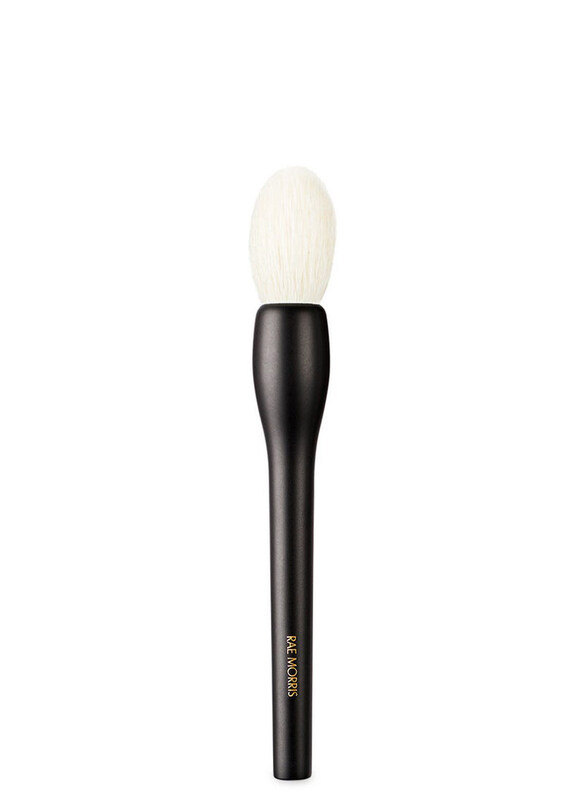 

Rae Morris 2: Mini Kabuki Jishaku Brush, Black