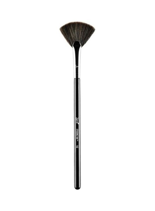 

Sigma Beauty F42 Strobing Fan Brush, Black/Silver