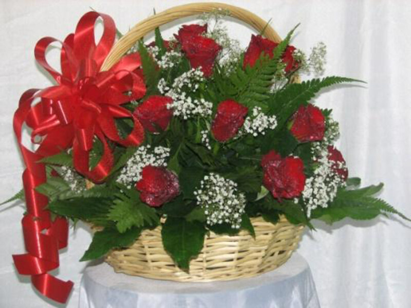 

Carmel Flowers Red Regal Basket, Red