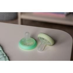 Tommee Tippee Closer To Nature Night Time Soother, 2 Piece, White/Clear