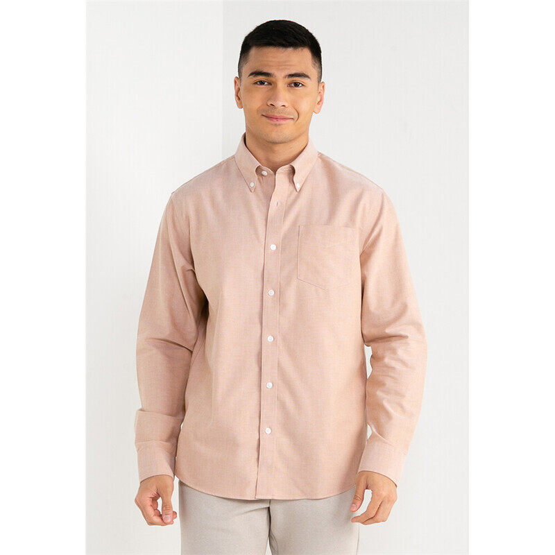 

Giordano Men Wrinkle Free Shirt