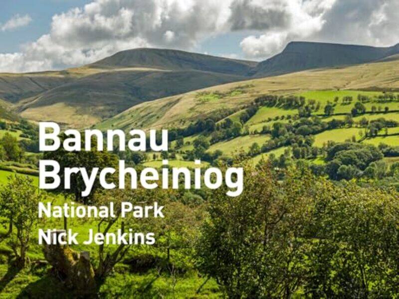 

Bannau Brycheiniog by Nick Jenkins -Hardcover
