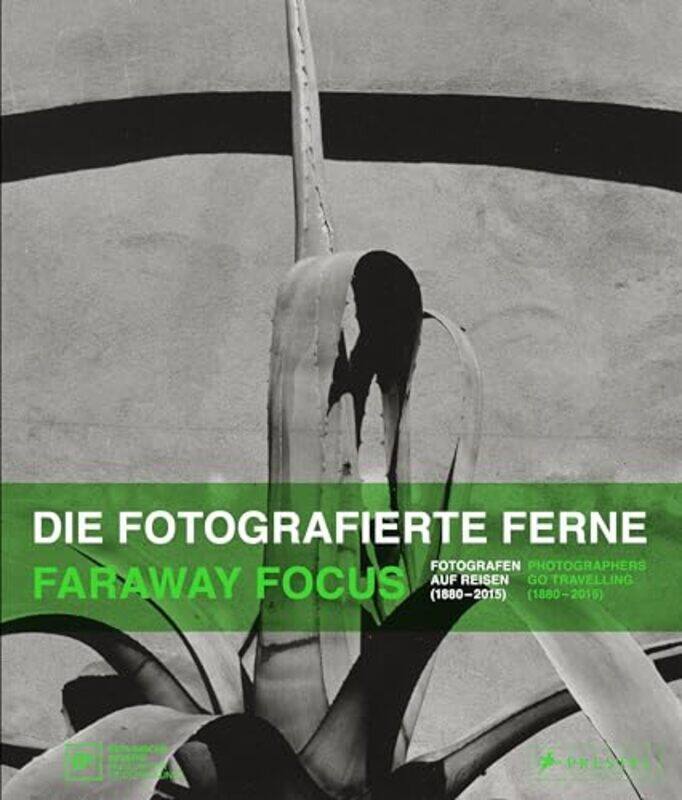 

Faraway Focus by Linda SchillingMichael Wlotzka-Hardcover