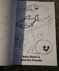 Baby Shark - Colouring Fun, By: Centum