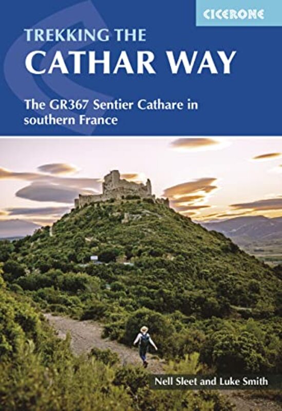 Trekking the Cathar Way by Luke SmithNell Sleet-Paperback