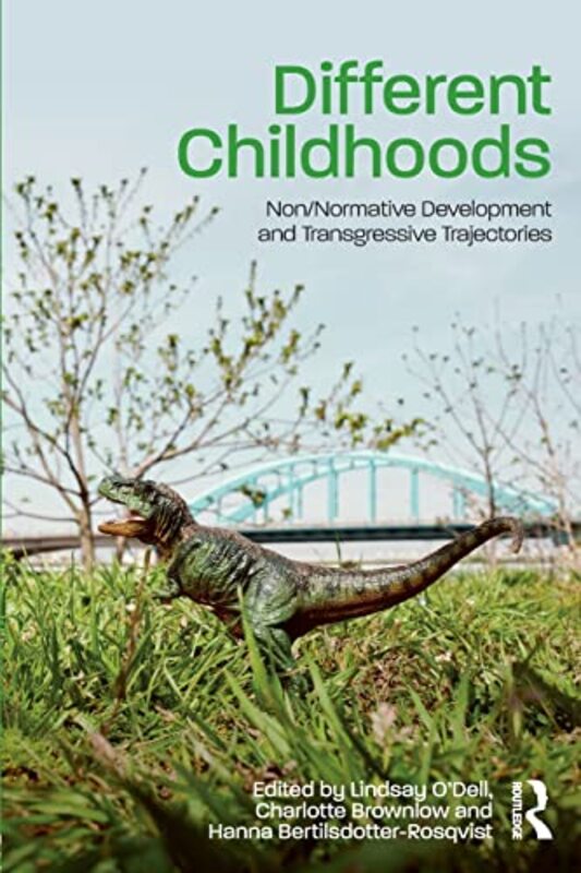 

Different Childhoods by Gail WeissGayle SalamonAnn V Murphy-Paperback