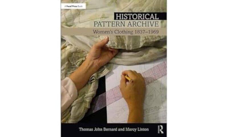 

Historical Pattern Archive by Chris BurtonRichard Jones-Paperback