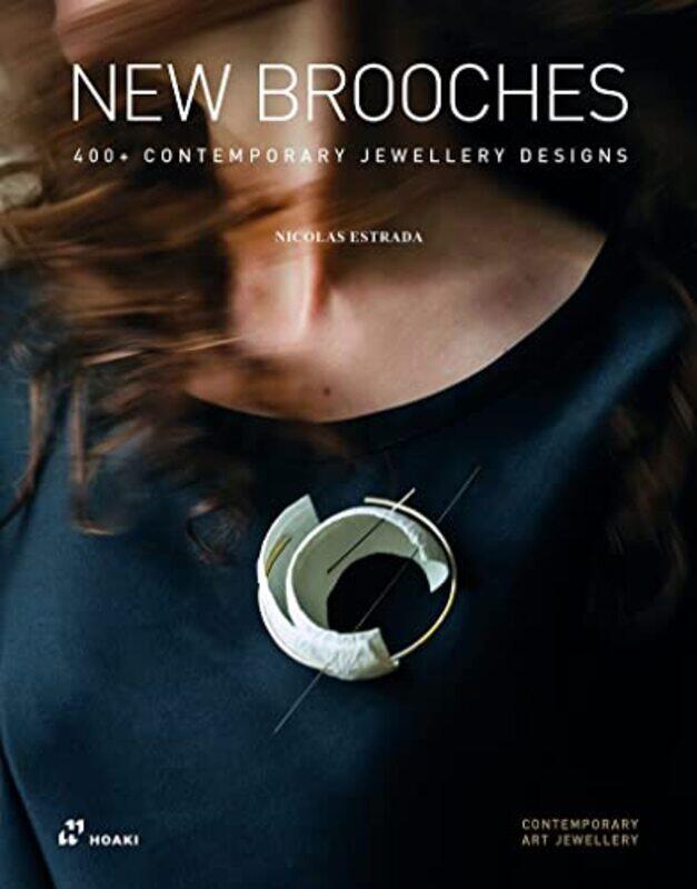 

New Brooches 400 Contemporary Jewellery Designs by Penelope Skinner-Paperback