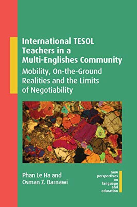 

International TESOL Teachers in a MultiEnglishes Community by Wilson WallDave Morgan-Paperback