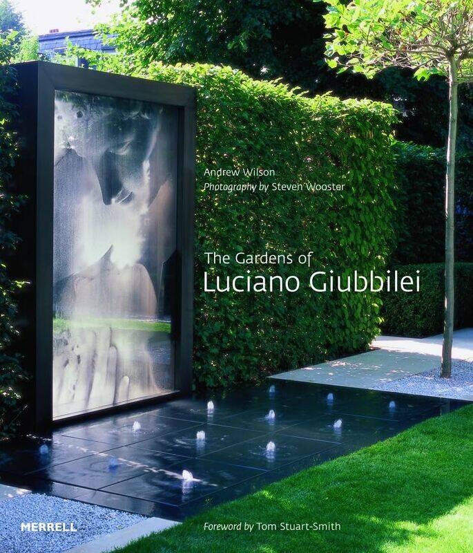 

The Gardens of Luciano Giubbilei by Martin Moran-Paperback