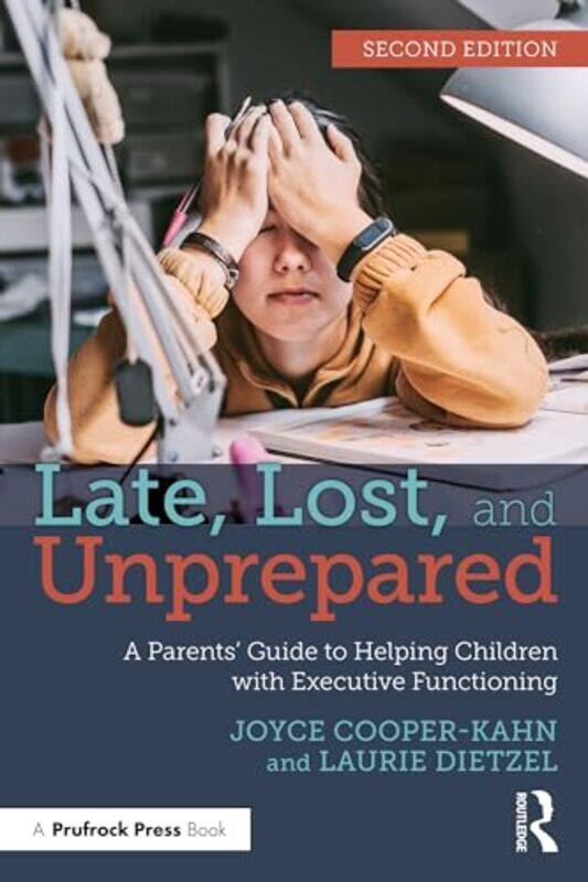 

Late Lost and Unprepared by Christopher Hitchens-Paperback