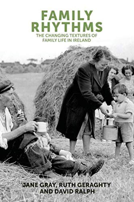 

Family Rhythms by W Frank PeacockCarol L Clark-Paperback