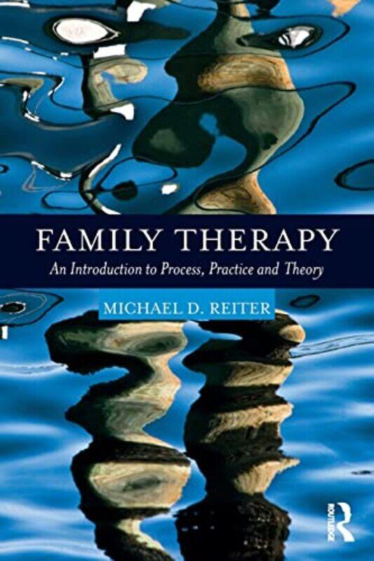 

Family Therapy by Machi de WaardJanet Richardson-Paperback