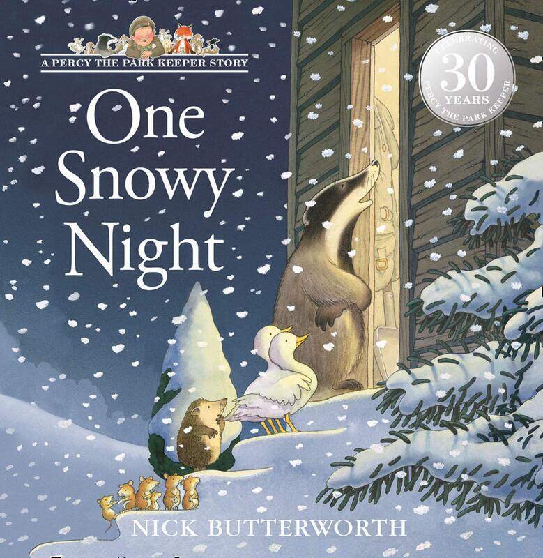 

One Snowy Night (A Percy the Park Keeper Story), Paperback Book, By: Nick Butterworth
