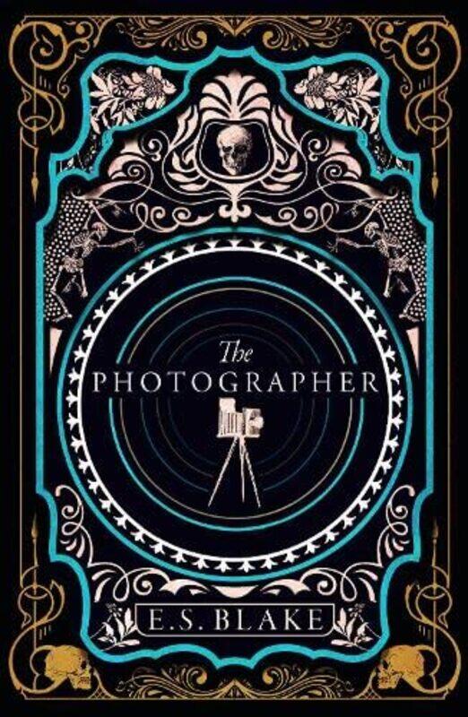 

The Photographer by E S Blake-Paperback