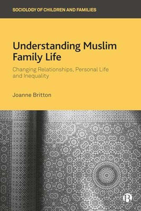 

Understanding Muslim Family Life by R K Uppal-Hardcover