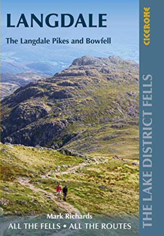 

Walking the Lake District Fells Langdale by Mark Richards-Paperback