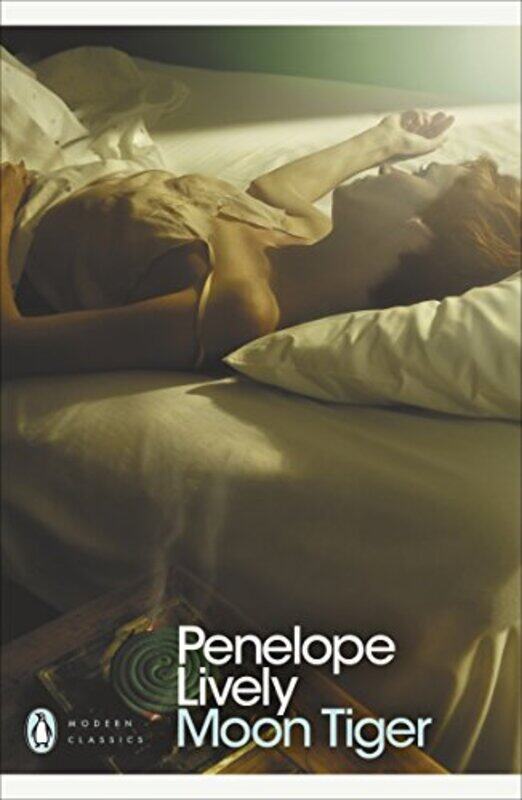 

Moon Tiger by Penelope Lively-Paperback