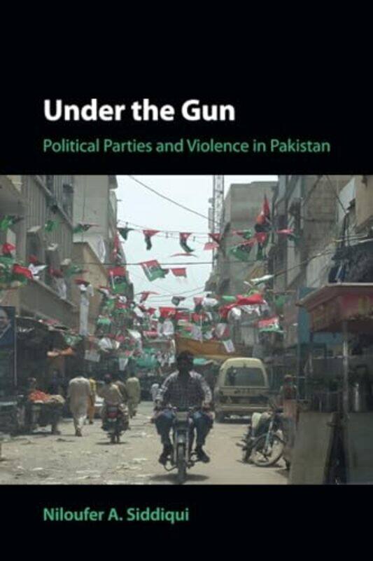 

Under the Gun by Niloufer A University at Albany, State University of New York Siddiqui-Paperback