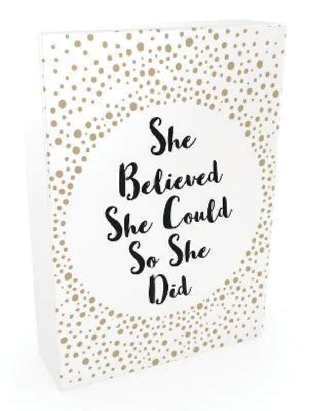 

She Believed She Could So She Did: 52 Beautiful Cards of Inspiring Quotes and Empowering Affirmation ,Paperback By Summersdale Publishers