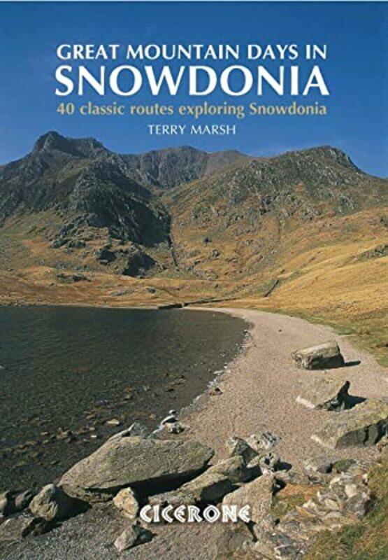 

Great Mountain Days in Snowdonia by Terry Marsh-Paperback