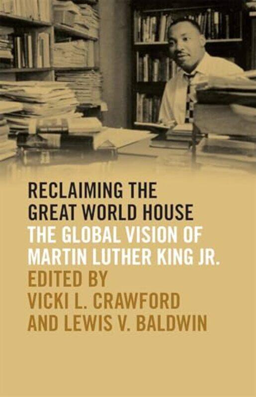 

Reclaiming the Great World House by Kathy Hoopmann-Paperback