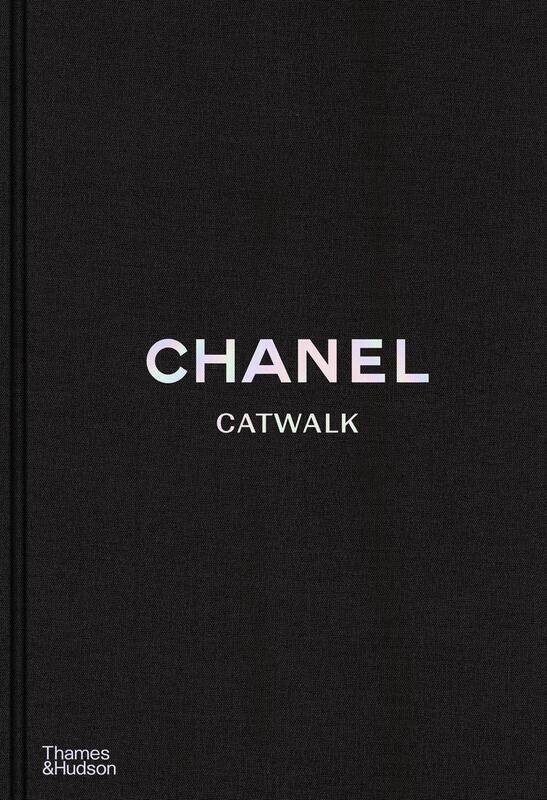 

Chanel Catwalk: The Complete Collections, Hardcover Book, By: Patrick Mauries