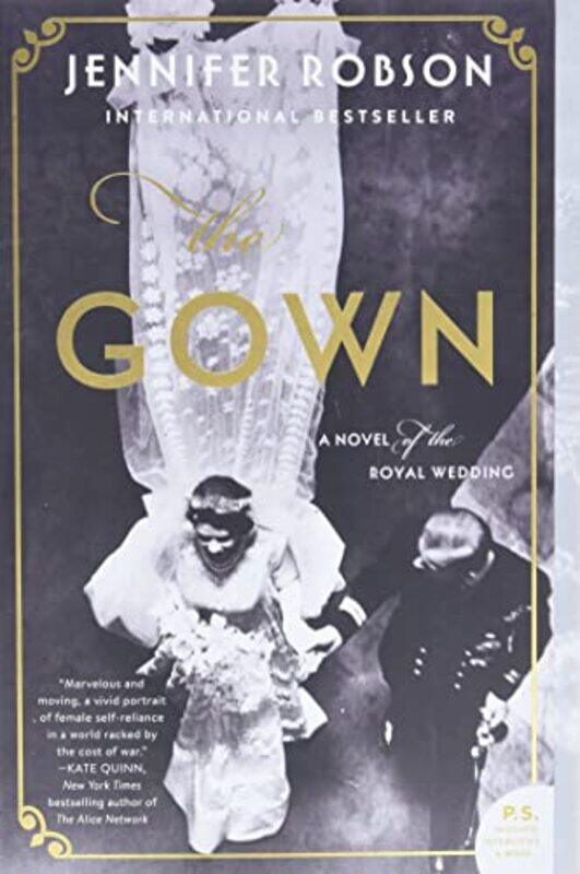 

The Gown by Jennifer Robson-Paperback