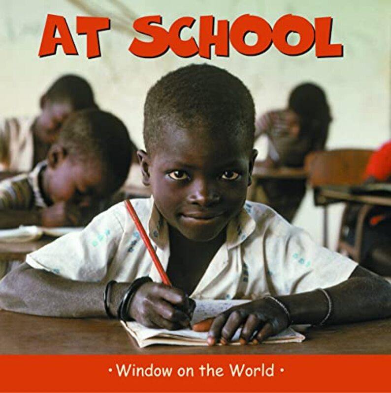 At School by Tim Addenbrooke’s Hospital WreghittGoura Sheffield Teaching Hospitals Kudesia-Paperback