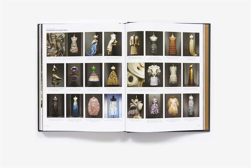 Vogue and the Metropolitan Museum of Art Costume Institute: Updated Edition, Hardcover Book, By: Hamish Bowles