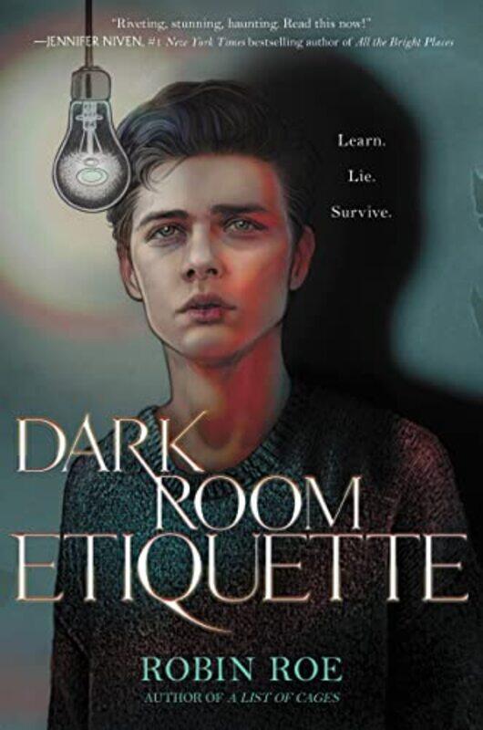 

Dark Room Etiquette By Roe Robin - Hardcover