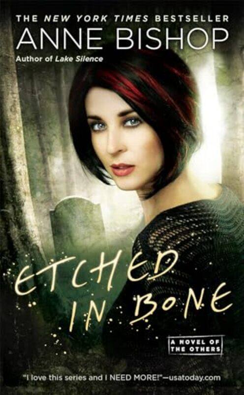 

Etched in Bone by Anne Bishop-Paperback