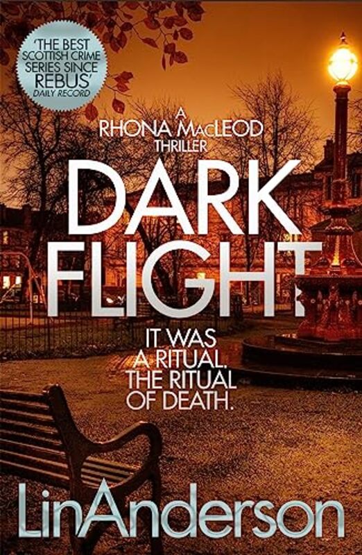 

Dark Flight by Lin Anderson-Paperback