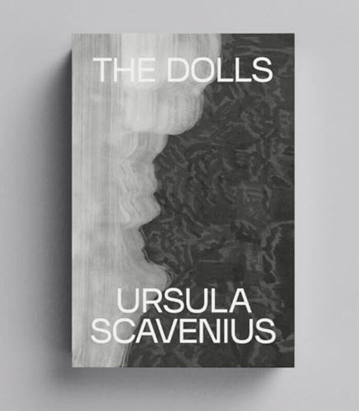 

The Dolls by Ursula ScaveniusJennifer Russell-Paperback