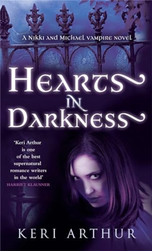 

Hearts In Darkness by Keri Arthur-Paperback