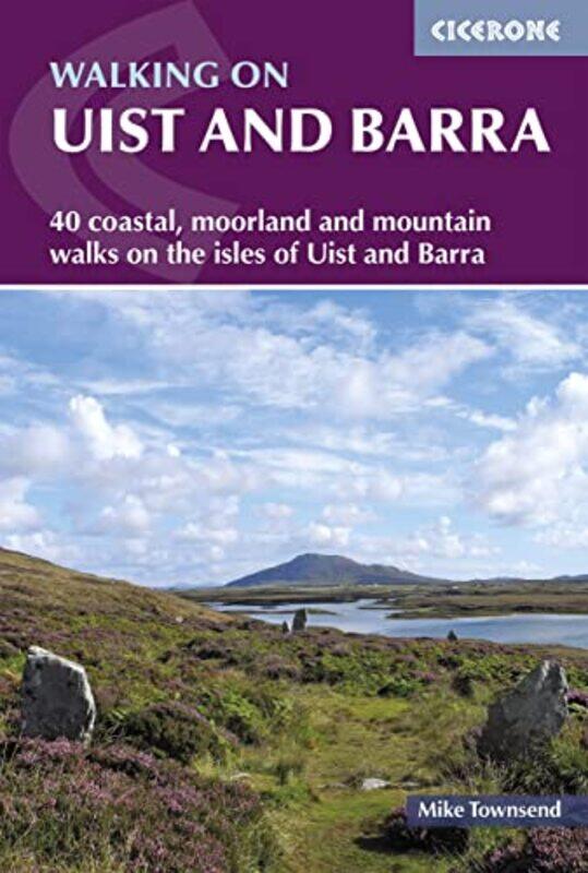 

Walking on Uist and Barra by Mike Townsend-Paperback