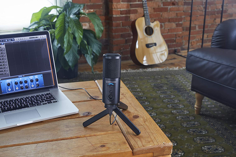 Audio-Technica ATR2500x-USB Unidirectional Condenser Streaming Podcasting and Recording Mic, Black