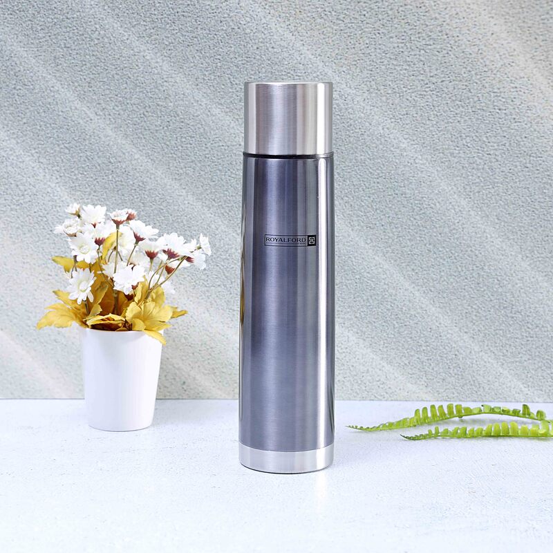 Royalford 1.0 Ltr Stainless Steel Double Wall Vacuum Bottle, RF7665, Silver