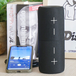 Steepletone SPLIT Bluetooth Speaker Transforms 1 into 2 Speakers Portable Rechargeable IPX5 TWS Stereo (Black)