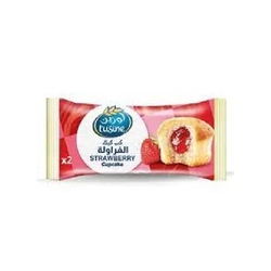 L'usine Soft Cupcake Filled with Strawberry Cream (2 Pieces), 60gm
