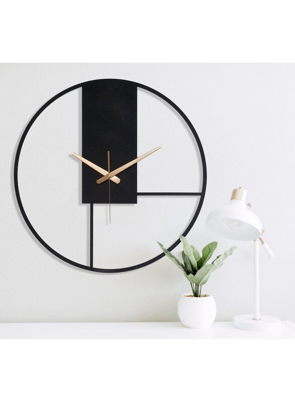 

Generic Circle Acrylic Wall Clock, Black