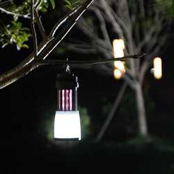 Porodo LifeStyle Outdoor 5W Lamp with Mosquito Zapper
