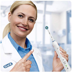 Oral B Smart 4 4000N Rechargeable Electric Toothbrush with Bluetooth Connectivity, White