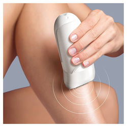 Braun Silk-epil 7 7-885 Beauty, Wet & Dry Epilator with 4 Extras Including FaceSpa, 5 Pieces, White/Silver
