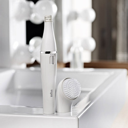 Braun Face 810 2-in-1 Facial Epilating & Cleansing System with 2 Extras