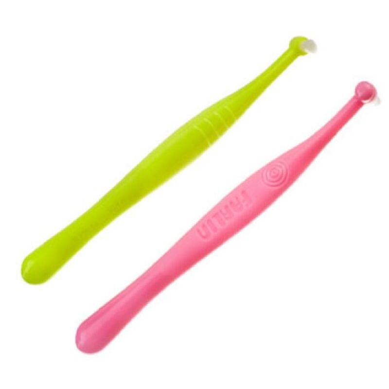 Farlin Baby Toothbrush Assister, Piece of 1, Yellow/Pink (Assorted)