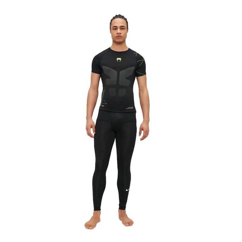 

VENUM TRAINING CAMP 4.0 RASHGUARDS SHORT SLEEVES BLACK/NEON GREEN SMALL