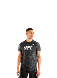 Venum UFC Authentic Fight Week Performance Short Sleeves T-shirt for Men, Medium, Black