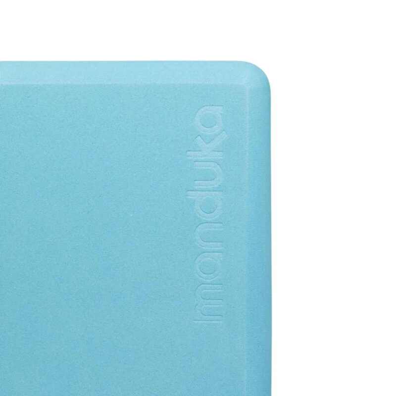 

Manduka MINI TRAVEL YOGA BLOCK AQUA 4 INCH