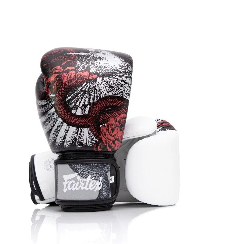 

FAIRTEX BGV24 THE BEAUTY OF SURVIVAL LIMITED EDITION WHITE 16 OZ